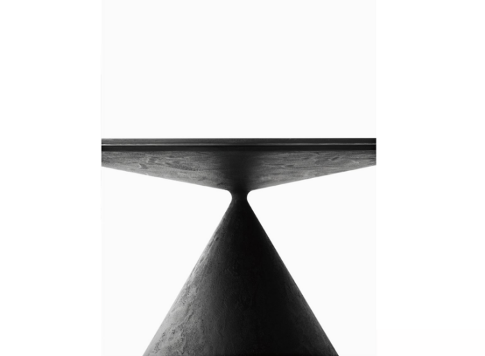 デサルト クレイ ストーン テーブル Desalto Clay Stone Table